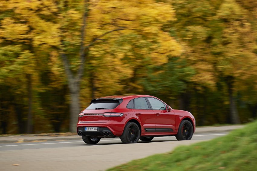 2022 Porsche Macan GTS - Rear Three-Quarter Wallpaper 850x567 #214