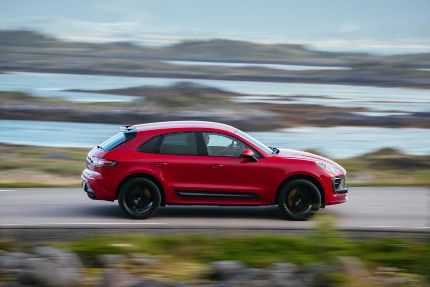 2022 Porsche Macan GTS - Side Wallpaper 850x567 #65