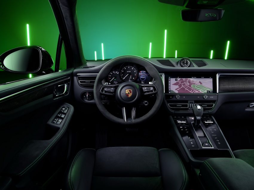 2022 Porsche Macan GTS with Sport Package - Interior, Cockpit Wallpaper 850x638 #33
