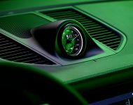 2022 Porsche Macan GTS with Sport Package - Interior, Detail Wallpaper 190x150