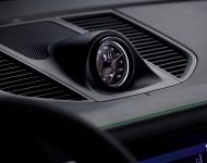 2022 Porsche Macan GTS with Sport Package - Interior, Detail Wallpaper 190x150