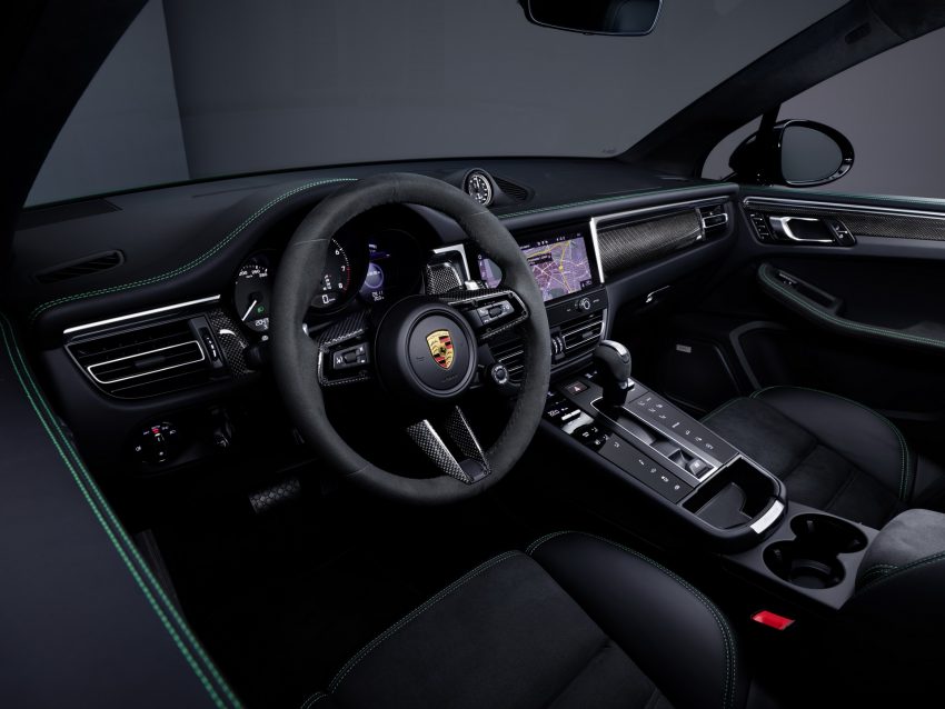 2022 Porsche Macan GTS with Sport Package - Interior Wallpaper 850x638 #48
