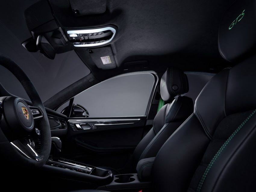 2022 Porsche Macan GTS with Sport Package - Interior Wallpaper 850x638 #49