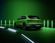 2022 Porsche Macan GTS with Sport Package - Rear Three-Quarter Wallpaper 190x150