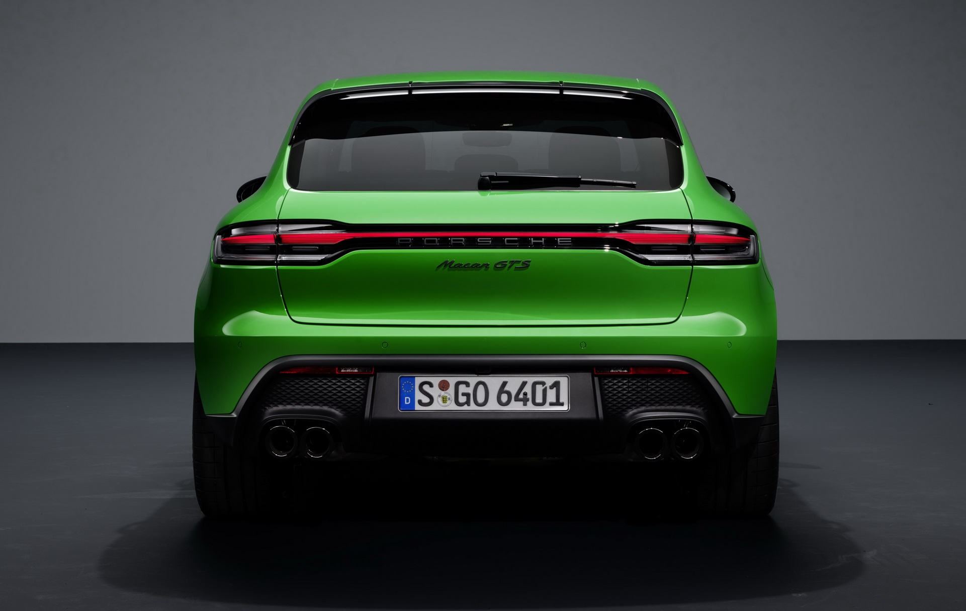 Download 2022 Porsche Macan GTS with Sport Package - Rear HD Wallpaper 1921x1216 #39