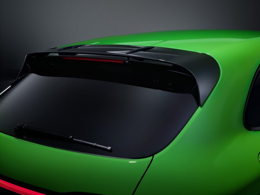 2022 Porsche Macan GTS with Sport Package - Spoiler Wallpaper 850x638 #44