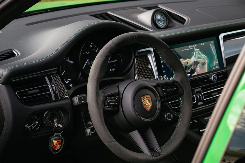 2022 Porsche Macan GTS with Sport package - Interior, Steering Wheel Wallpaper 850x566 #175