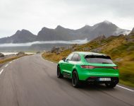 2022 Porsche Macan GTS with Sport package - Rear Three-Quarter Wallpaper 190x150