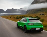 2022 Porsche Macan GTS with Sport package - Rear Three-Quarter Wallpaper 190x150
