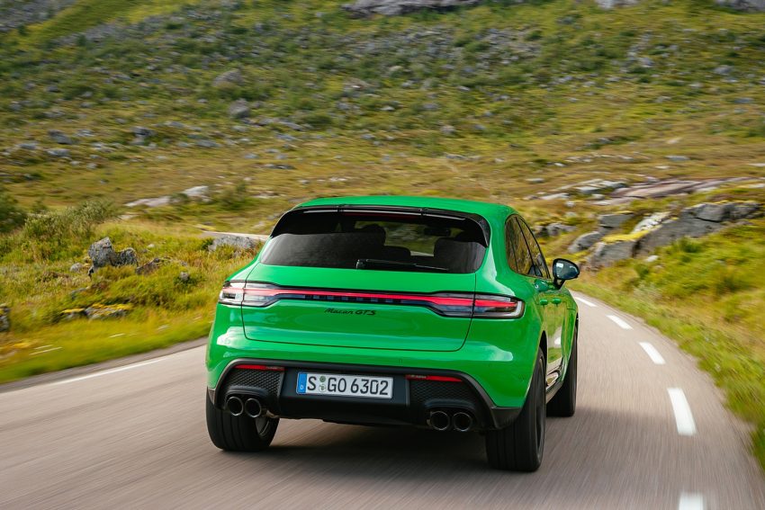 2022 Porsche Macan GTS with Sport package - Rear Wallpaper 850x567 #113