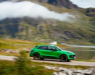 2022 Porsche Macan GTS with Sport package - Side Wallpaper 190x150