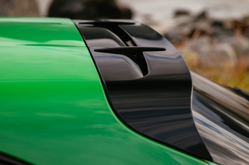 2022 Porsche Macan GTS with Sport package - Spoiler Wallpaper 850x566 #165