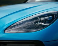 2022 Porsche Macan - Headlight Wallpaper 190x150