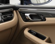 2022 Porsche Macan - Interior, Detail Wallpaper 190x150