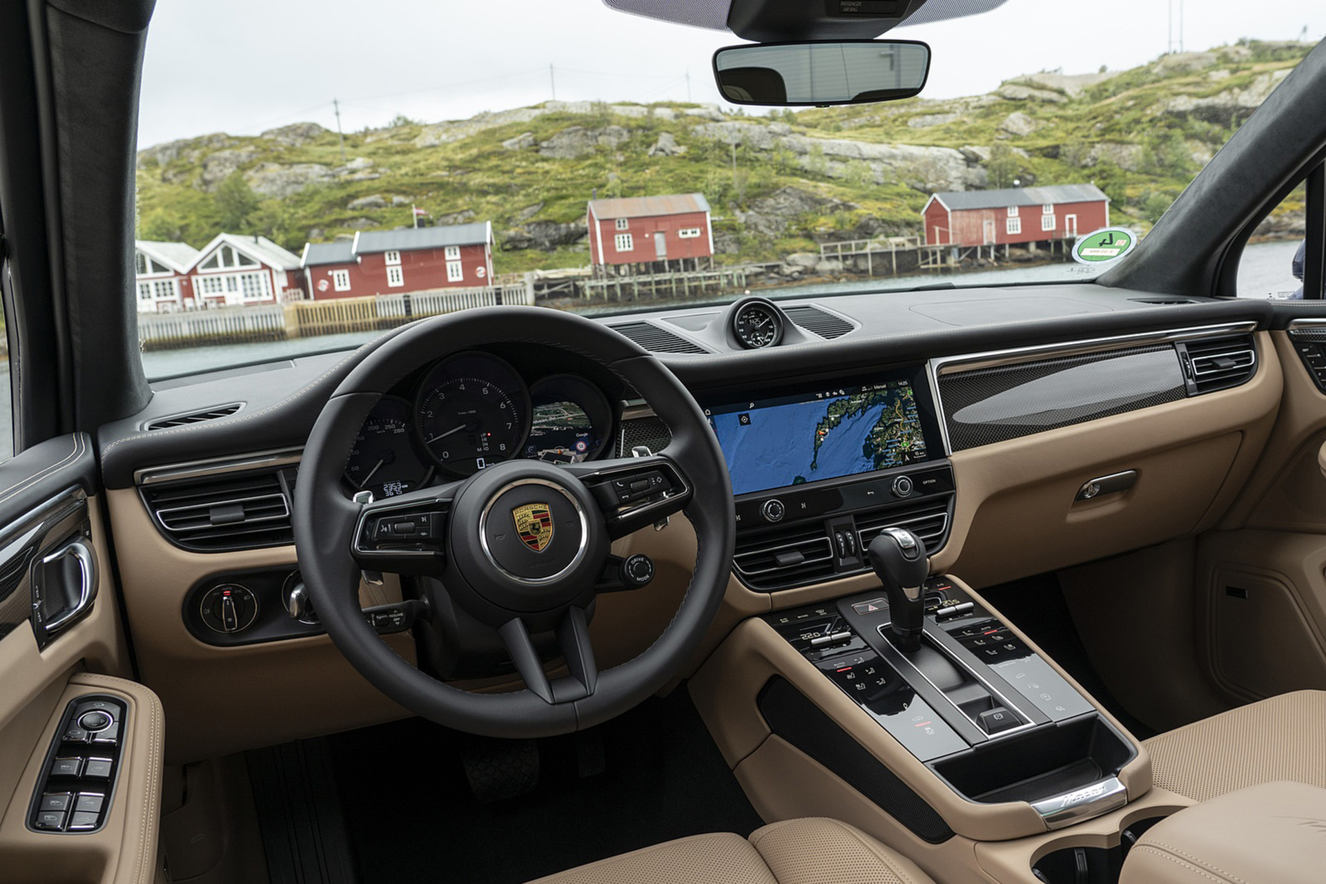 Download 2022 Porsche Macan - Interior HD Wallpaper 1921x1280 #80