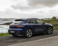 2022 Porsche Macan - Rear Three-Quarter Wallpaper 190x150