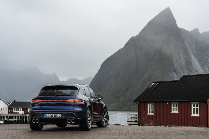 2022 Porsche Macan - Rear Wallpaper 850x567 #64
