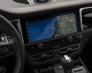 2022 Porsche Macan S - Central Console Wallpaper 190x150