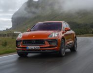 Download 2022 Porsche Macan S HD Wallpapers and Backgrounds