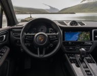 2022 Porsche Macan S - Interior, Cockpit Wallpaper 190x150