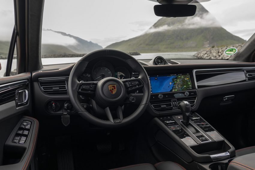 2022 Porsche Macan S - Interior, Cockpit Wallpaper 850x566 #69