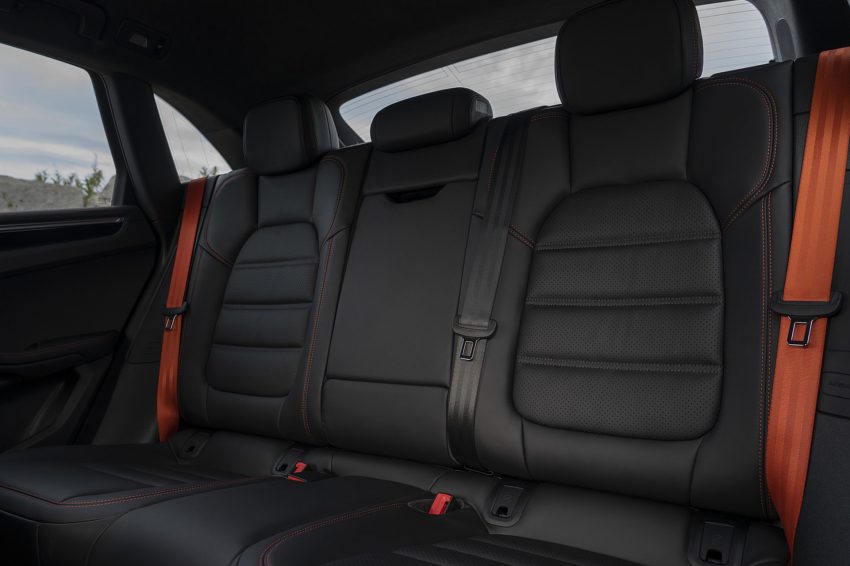 2022 Porsche Macan S - Interior, Rear Seats Wallpaper 850x566 #82