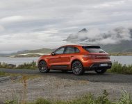 2022 Porsche Macan S - Rear Three-Quarter Wallpaper 190x150