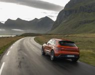 2022 Porsche Macan S - Rear Three-Quarter Wallpaper 190x150