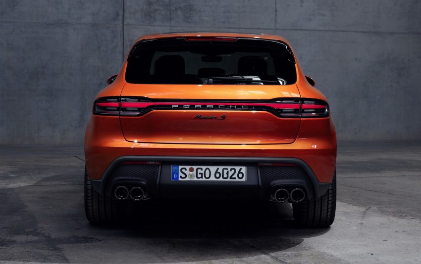 2022 Porsche Macan S - Rear Wallpaper 850x534 #95