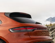 2022 Porsche Macan S - Tail Light Wallpaper 190x150