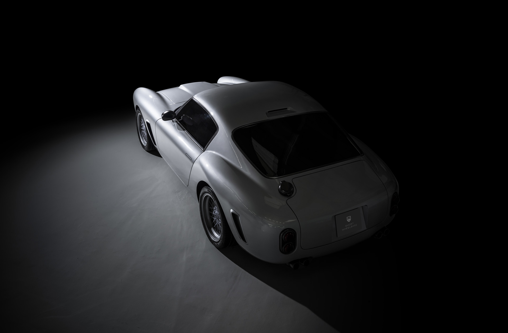 Download 2022 RML Short Wheelbase - Top HD Wallpaper 1920x1259 #18