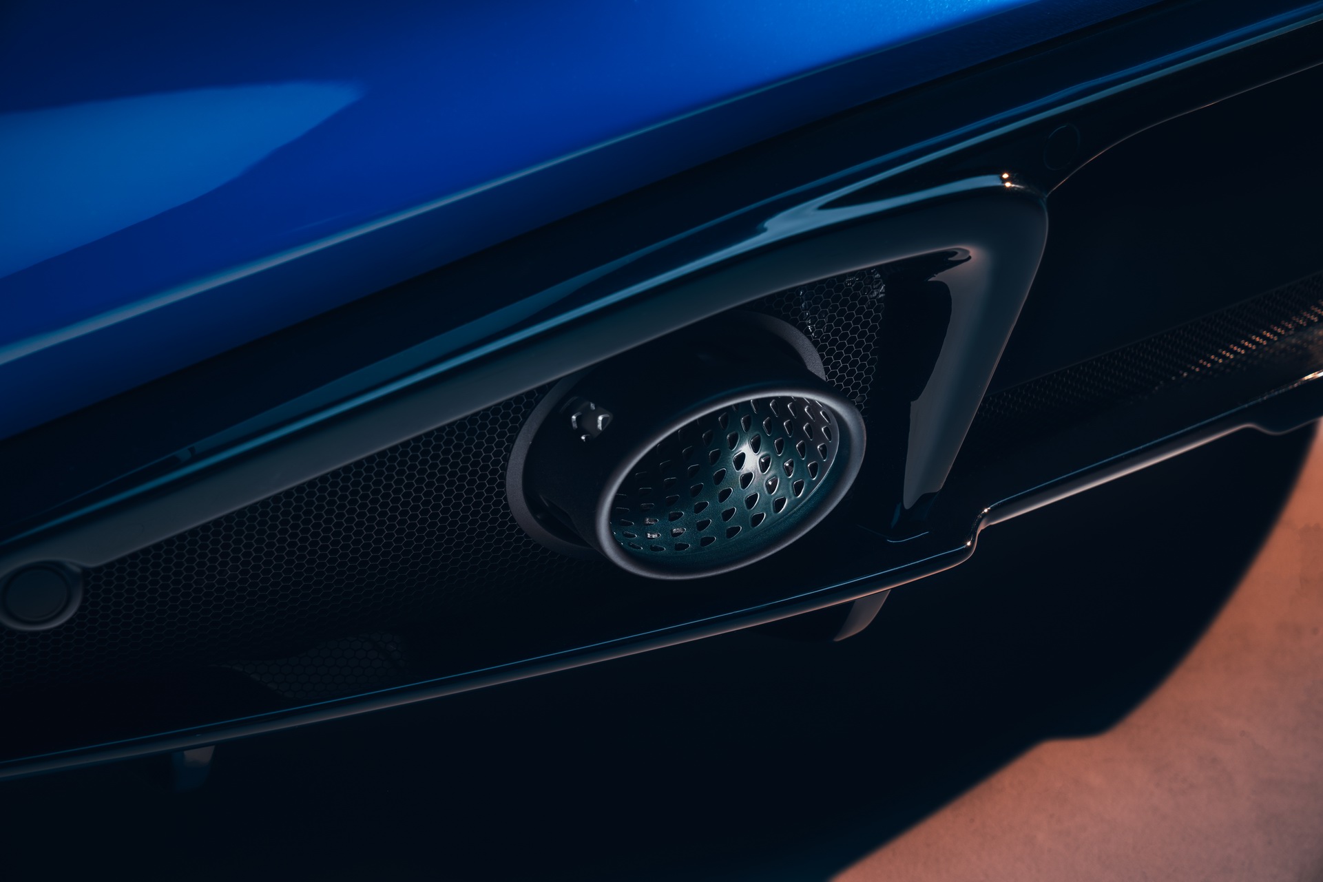 Download 2023 Lotus Emira - Exhaust HD Wallpaper 1921x1281 #99
