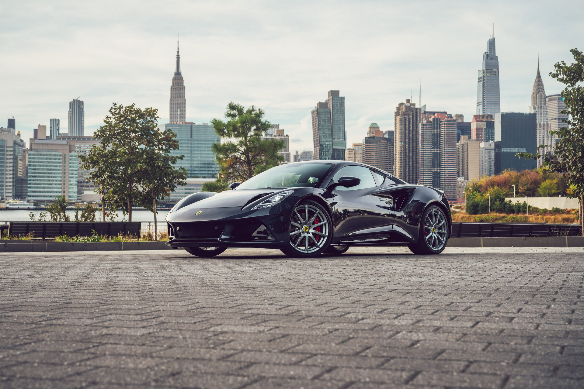 Download 2023 Lotus Emira - Front Three-Quarter HD Wallpaper 1920x1280 #27