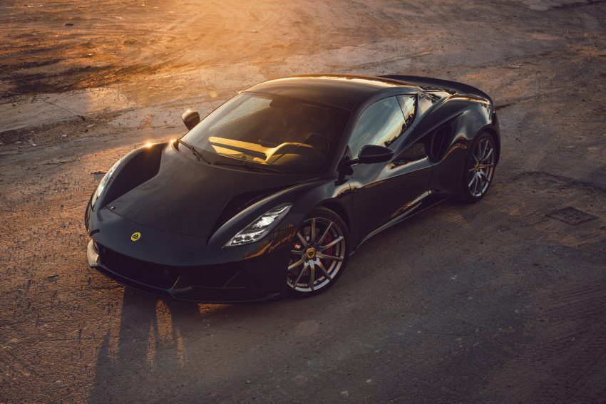 2023 Lotus Emira - Front Three-Quarter Wallpaper 850x567 #31