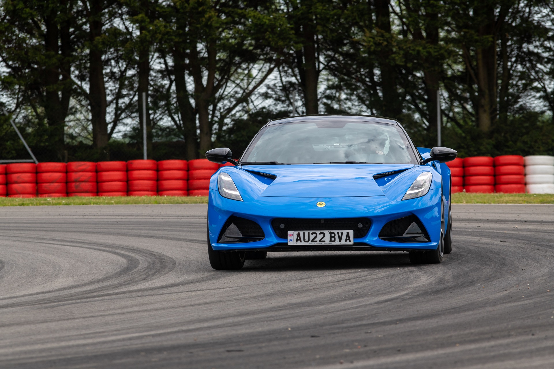 Download 2023 Lotus Emira - Front HD Wallpaper 1920x1280 #9