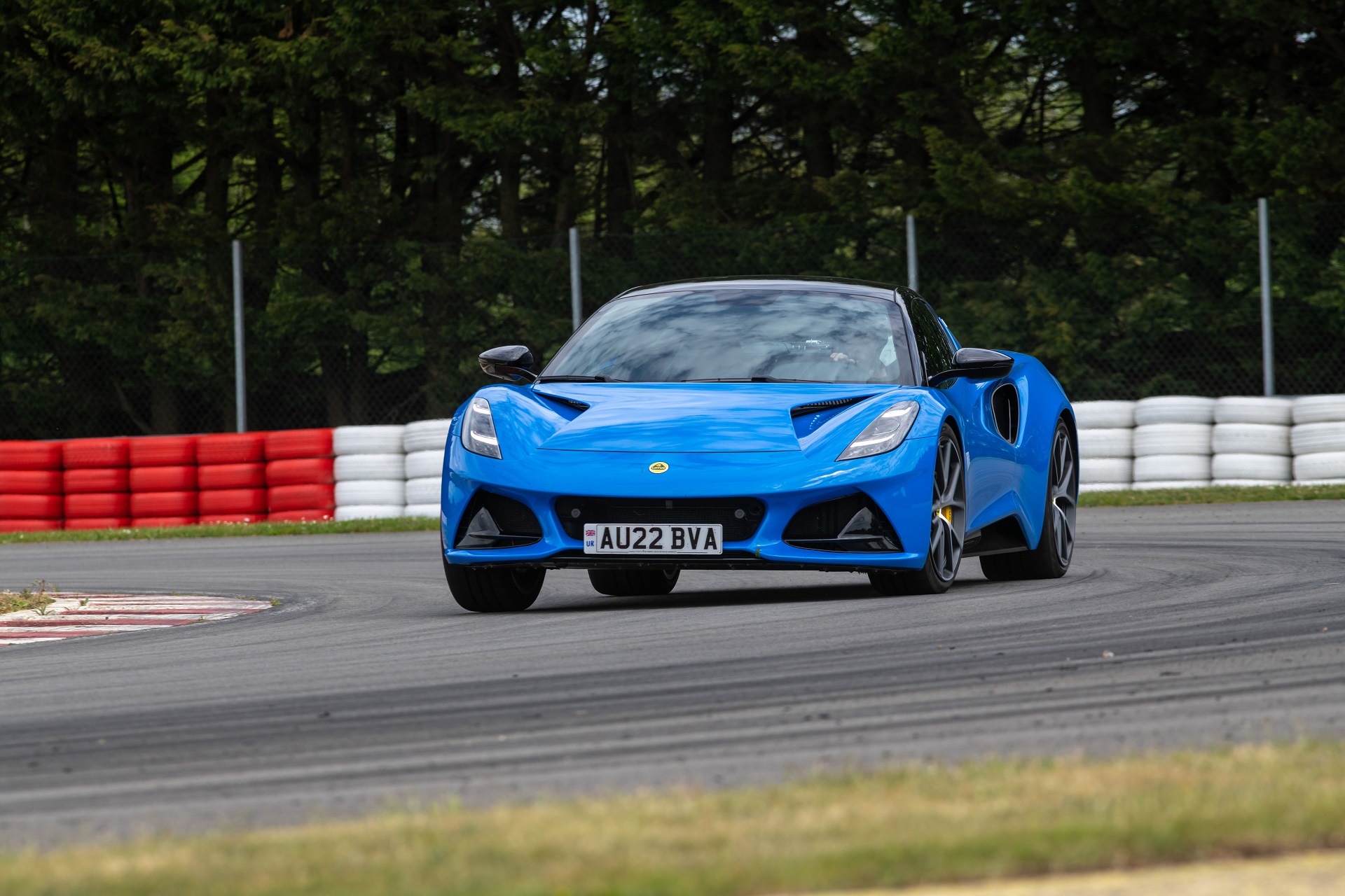 Download 2023 Lotus Emira - Front HD Wallpaper 1920x1280 #8