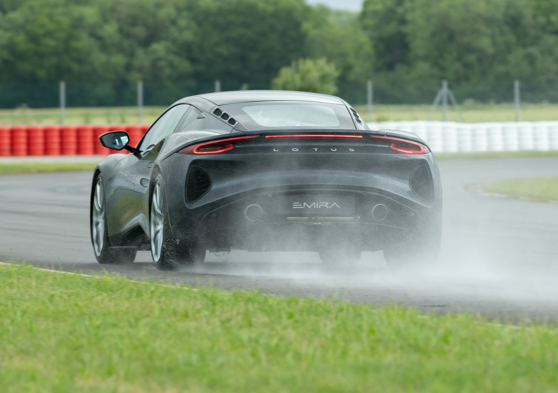 Download 2023 Lotus Emira - Rear HD Wallpaper 1920x1352 #21