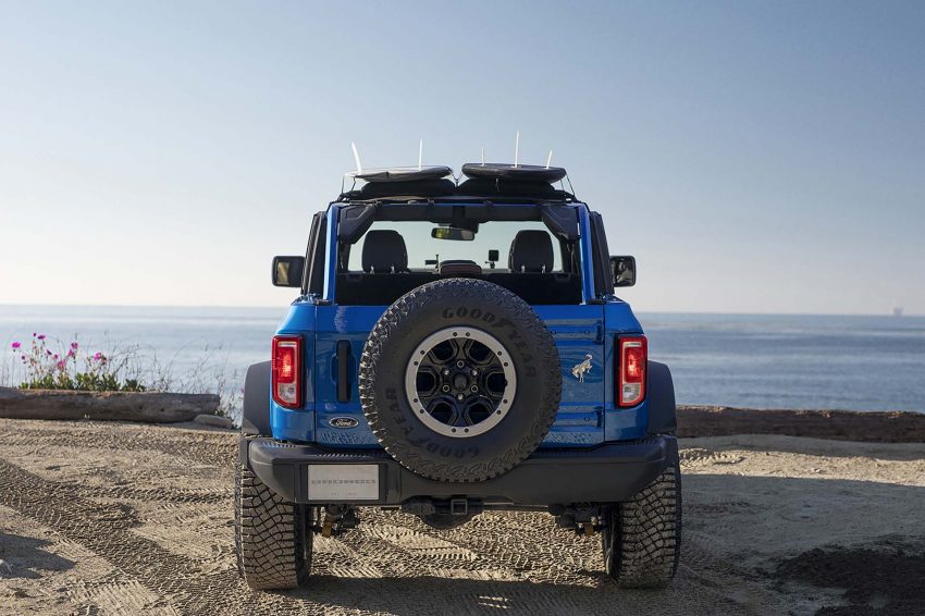 2021 Ford Bronco Riptide Concept - Rear Wallpaper 850x566 #2