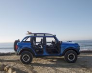 2021 Ford Bronco Riptide Concept - Side Wallpaper 190x150