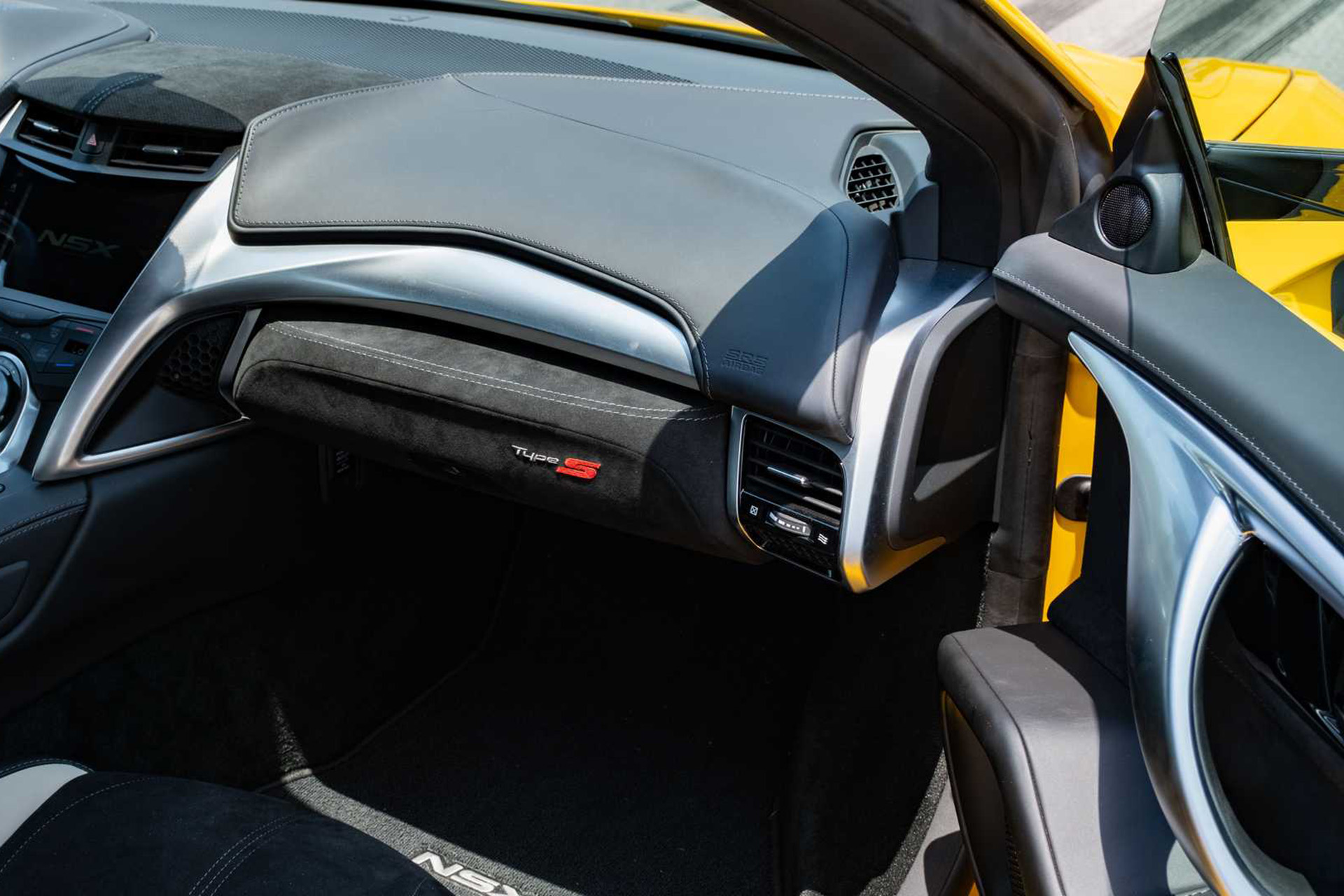 Download 2022 Acura NSX Type S - Interior, Detail HD Wallpaper 1920x1280 #61