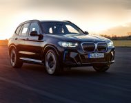 2022 BMW iX3 - Front Three-Quarter Wallpaper 190x150