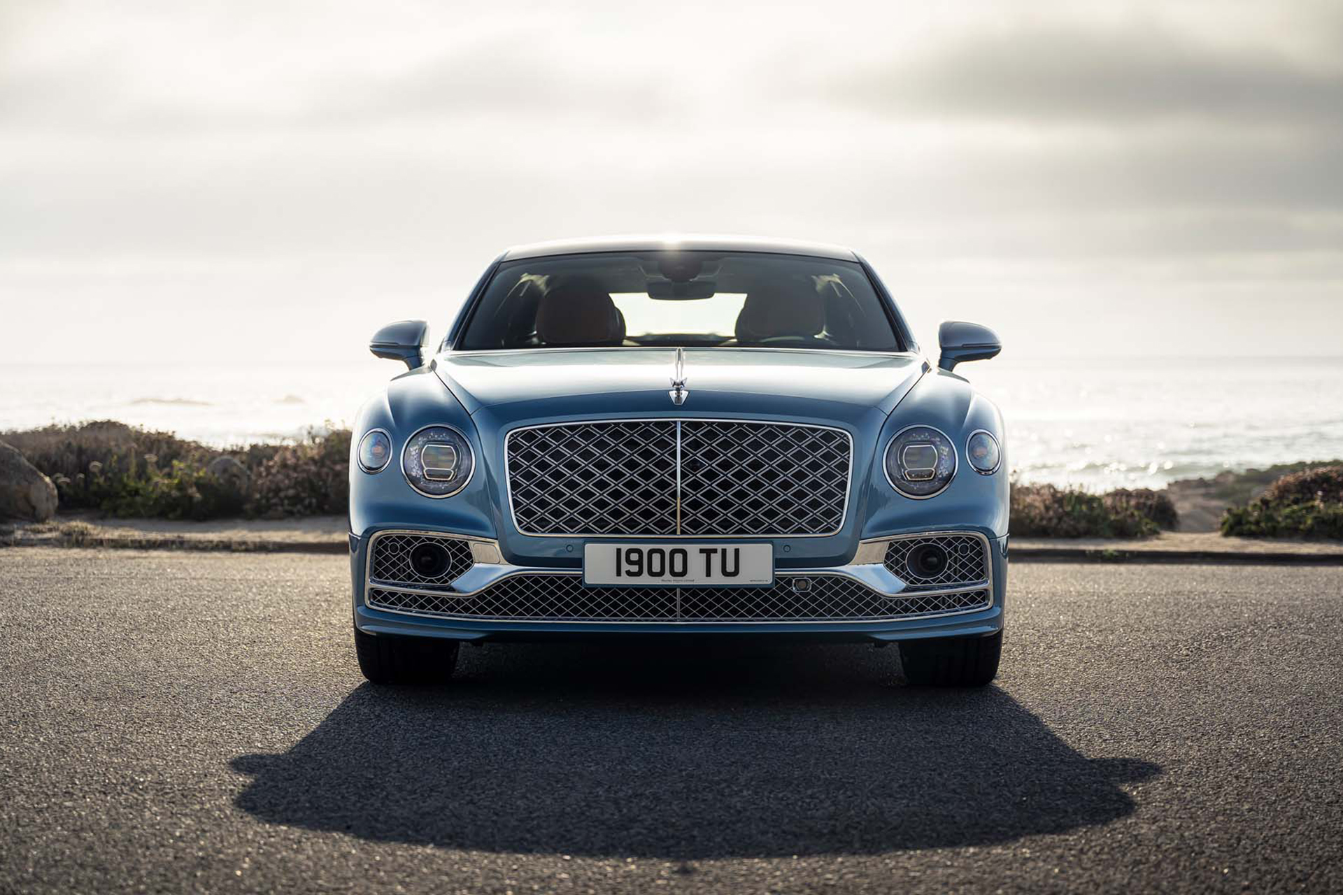 Download 2022 Bentley Flying Spur Mulliner - Front HD Wallpaper 1920x1280 #2