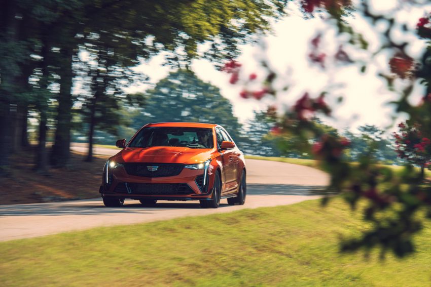 2022 Cadillac CT4-V Blackwing - Front Three-Quarter HD Wallpapers 850x567 #21 2022 Cadillac CT4-V Blackwing - Front Three-Quarter Wallpaper 850x567 #21