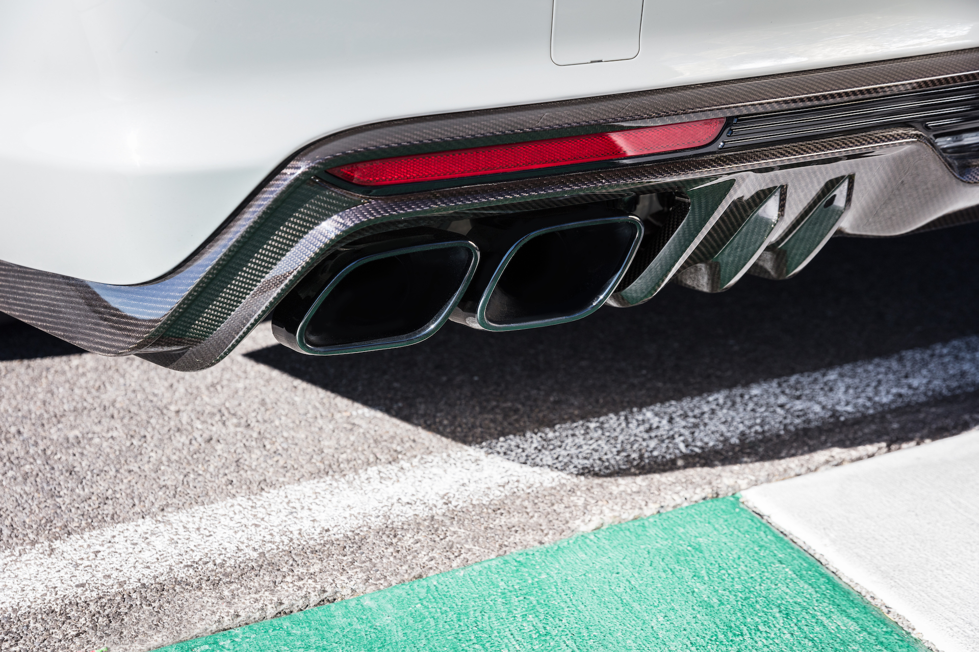 Download 2022 Cadillac CT5-V Blackwing - Exhaust HD Wallpaper 1920x1280 #73
