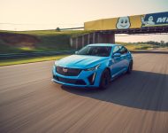 2022 Cadillac CT5-V Blackwing - Front Three-Quarter Wallpaper 190x150