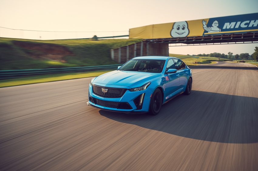 2022 Cadillac CT5-V Blackwing - Front Three-Quarter HD Wallpapers 850x565 #16 2022 Cadillac CT5-V Blackwing - Front Three-Quarter Wallpaper 850x565 #16