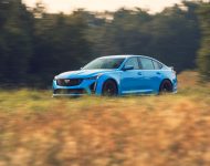 2022 Cadillac CT5-V Blackwing - Front Three-Quarter Wallpaper 190x150