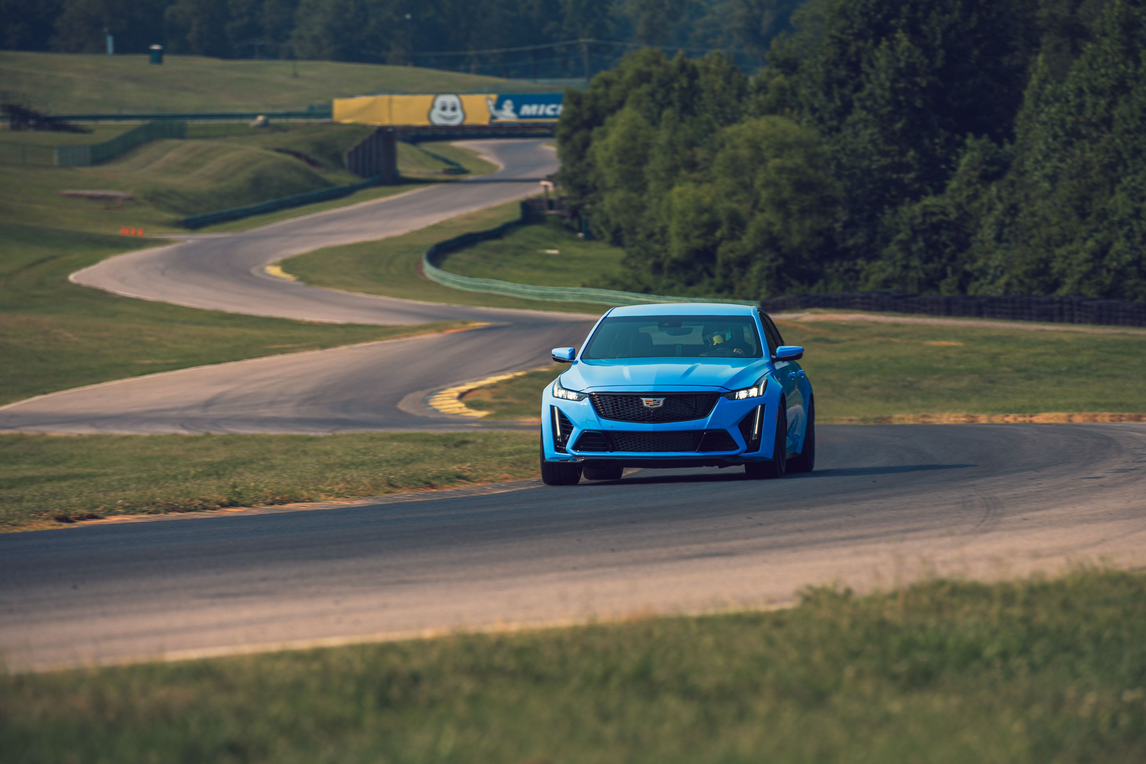 Download 2022 Cadillac CT5-V Blackwing - Front HD Wallpaper 4000x2667 #28