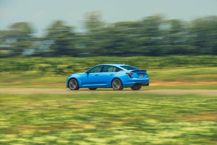 2022 Cadillac CT5-V Blackwing - Rear Three-Quarter HD Wallpapers 850x567 #42 2022 Cadillac CT5-V Blackwing - Rear Three-Quarter Wallpaper 850x567 #42