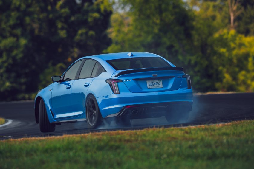 2022 Cadillac CT5-V Blackwing - Rear Three-Quarter HD Wallpapers 850x567 #12 2022 Cadillac CT5-V Blackwing - Rear Three-Quarter Wallpaper 850x567 #12